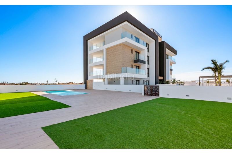 Foto ae6fe25d-53bd-4c39-a702-9eb97a795b5d. Àtic amb piscina a Los Narejos_Punta Calera Alcázares (Los)