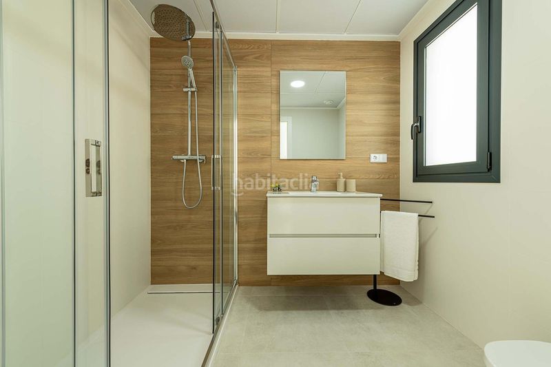 Foto 0c6d021c-7e1c-4777-8ff1-44c88839dc55. Xalet amb piscina a Cox