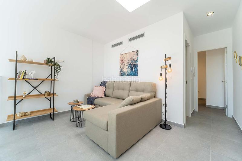 Foto d0524eaa-d3b1-489c-b15d-c28abb6b0799. Chalet en Los Almendros Orihuela