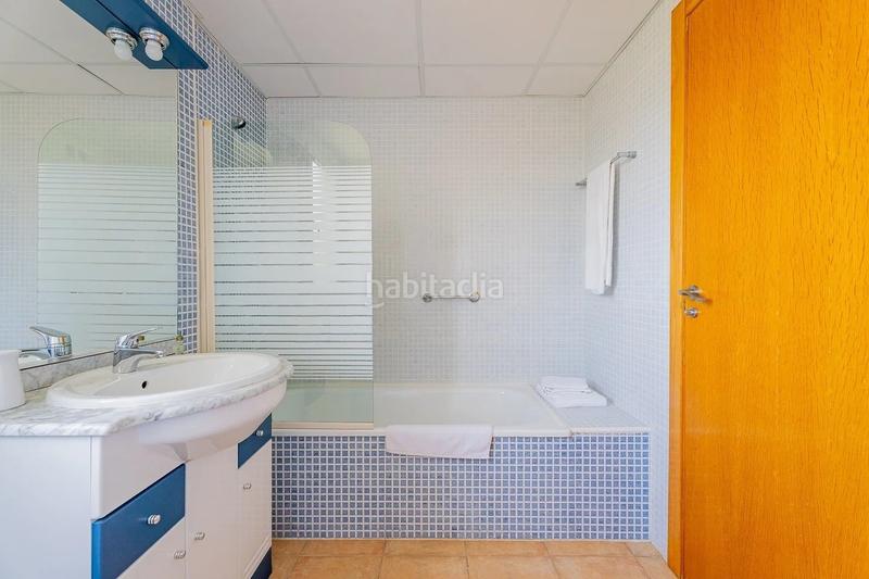 Foto 0f45aee3-f3e3-4104-851c-dd9bf2d79084. Piccolo appartamento con parcheggio piscina in Los Collados-Los Geraneos Águilas