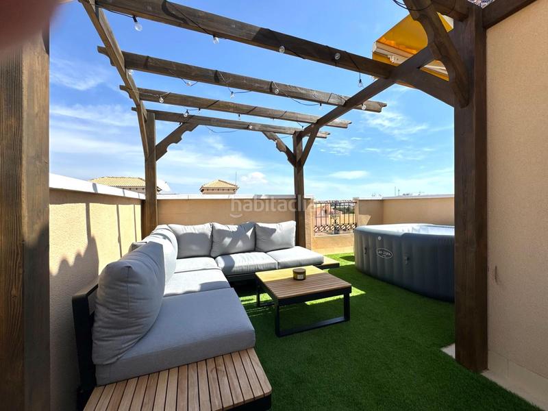 Foto 6985673d-34c6-44a5-82ec-3715e1ffa738. Chalet mit pool in Los Almendros Orihuela