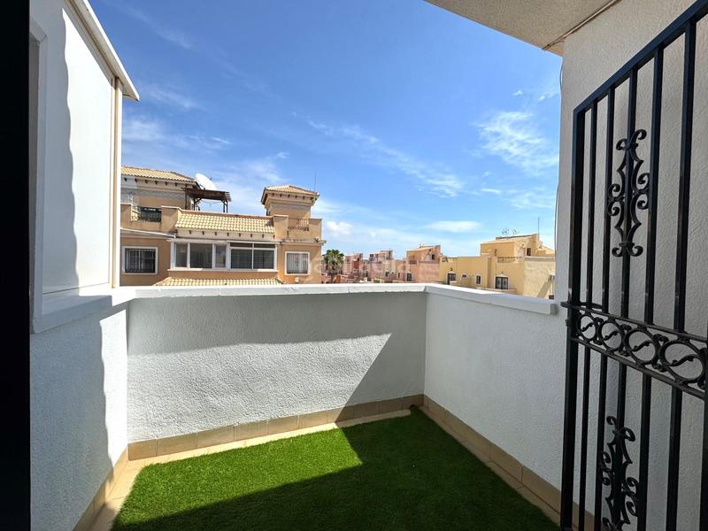 Foto 3a294d7a-0034-407a-8917-18aa26a15e28. Chalet en Los Almendros Orihuela