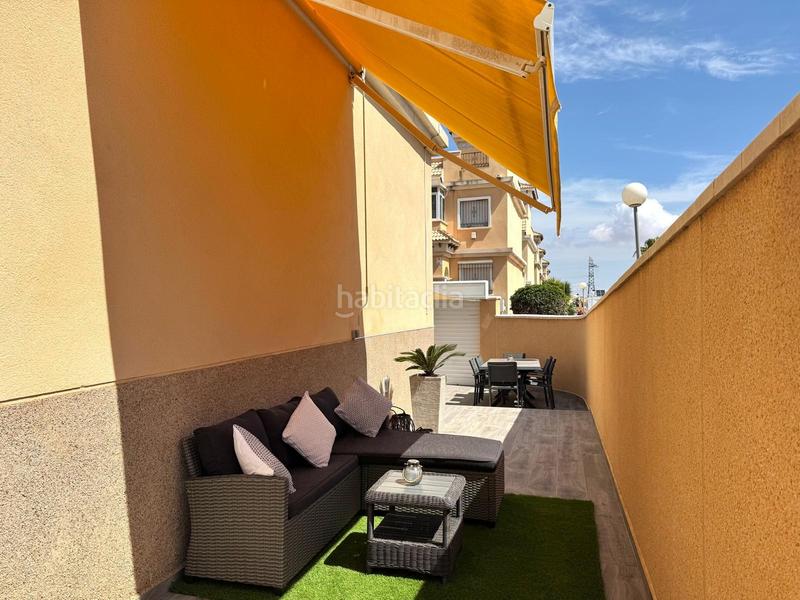 Foto d653db11-584d-4b5a-a58d-e31d364c7e32. Chalet en Los Almendros Orihuela