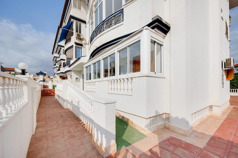 Foto 8bd44eda-5d4c-4dfa-8494-6dbce569ec60. Appartement mit parking pool in Cañada del Molino Torrevieja