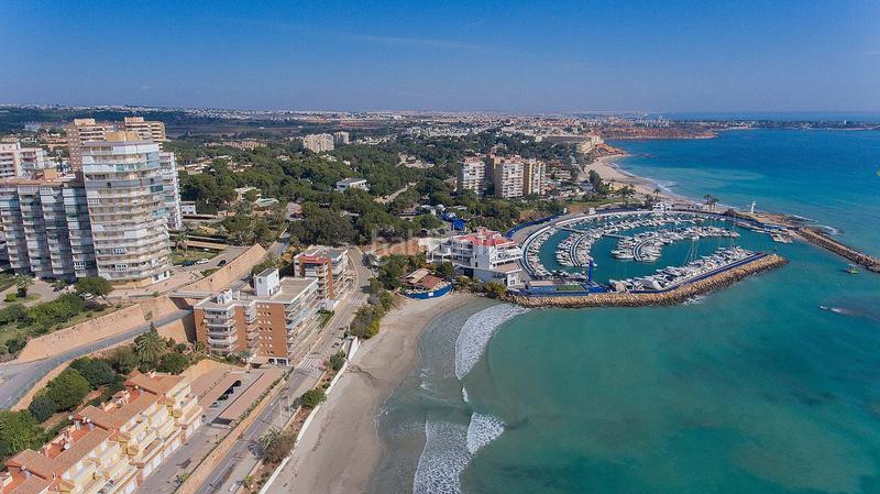 Foto f43c2985-5c87-47aa-9f2e-508ec35310da. Apartamento en Campoamor Orihuela