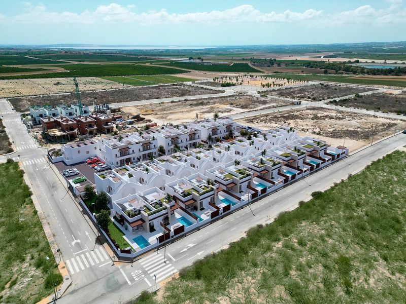 Foto ff29d745-28ca-4354-995a-7a79b06f4ba3. Casa a Desamparados - Hurchillo - Torremendo Orihuela