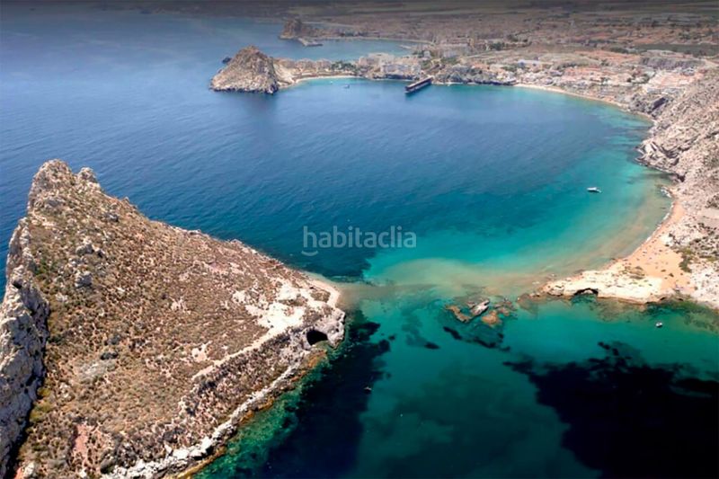 Foto 4db36244-744f-4732-9253-a89c38e5eb88. Casa amb aparcament a Águilas