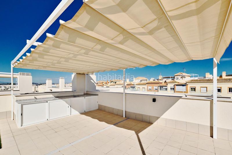 Foto 4436f068-2435-439e-8e02-826a7436c32d. Casa amb aparcament piscina a La Veleta Torrevieja