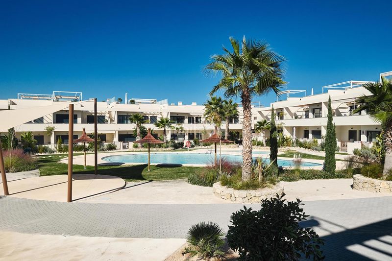 Foto 81f9e83c-0611-4ad3-a6df-c2b292d09449. Casa amb aparcament piscina a La Veleta Torrevieja