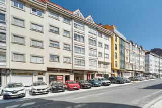 Local Comercial en Avenida corua 13