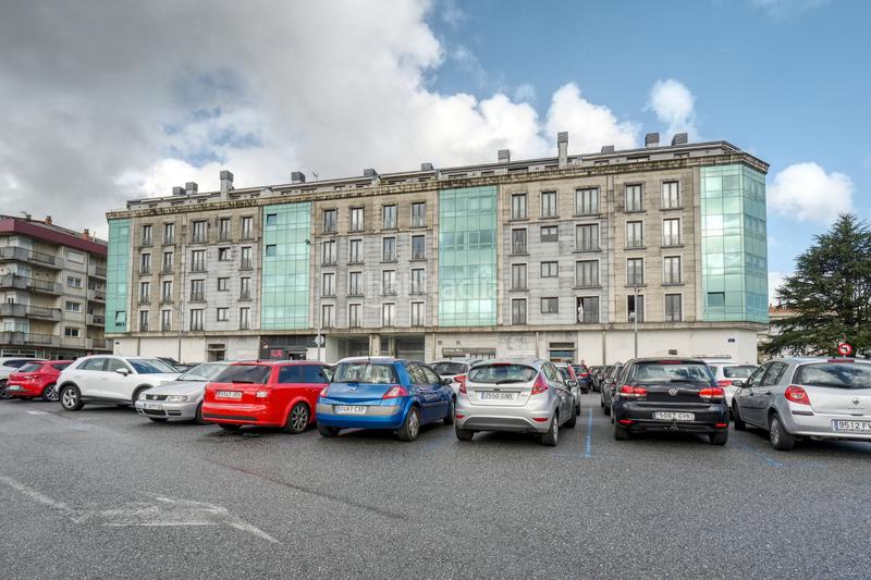 Foto 78c2597e-0770-476b-ab26-44c909484ee1. Attique avec chauffage parking dans Boiro