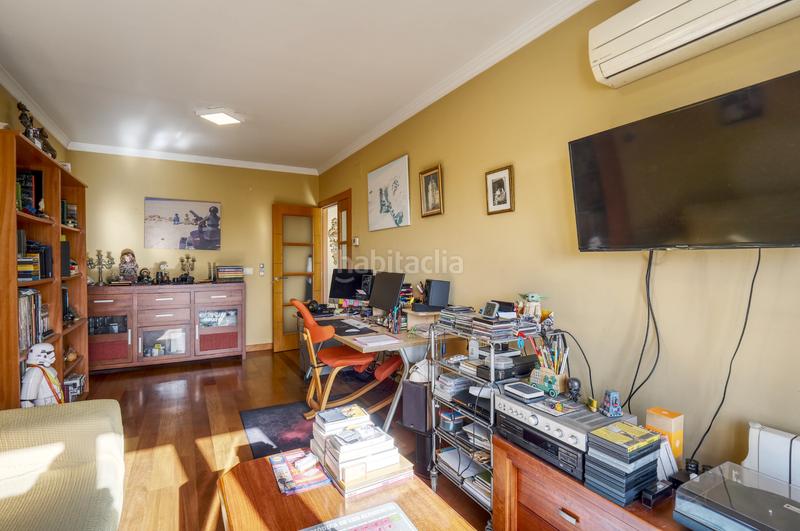 Foto f16feb1e-c559-4065-ad90-79349361ae34. Attique avec chauffage parking dans Boiro