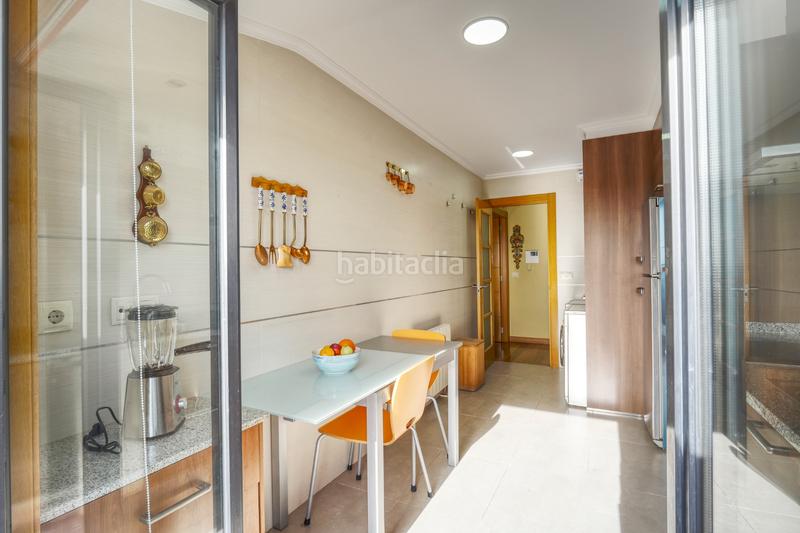 Foto fda18ae9-7d0e-4de9-8dee-8c23b779c376. Attique avec chauffage parking dans Boiro