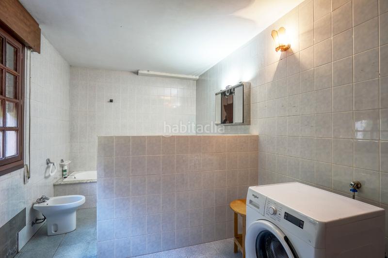 Foto 505c5cc4-d599-4768-8dc4-4a9cf52c89ab. Chalet con camino riscaldamento parcheggio in Brión