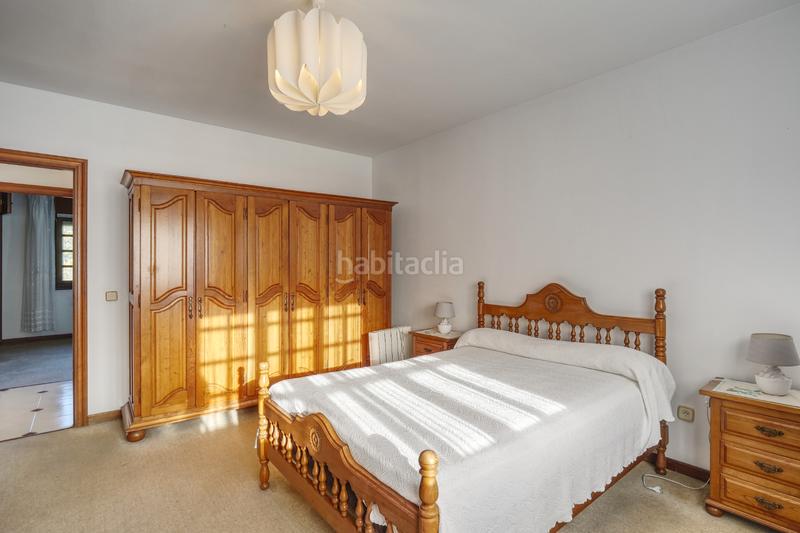 Foto 7e041623-65e4-4112-a313-cfd6e8ca0e2e. Chalet con camino riscaldamento parcheggio in Brión