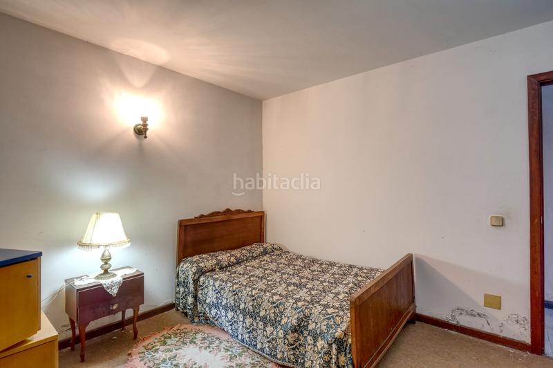 Foto e2aba063-e997-46f1-83de-e144bf144d60. Chalet con camino riscaldamento parcheggio in Brión