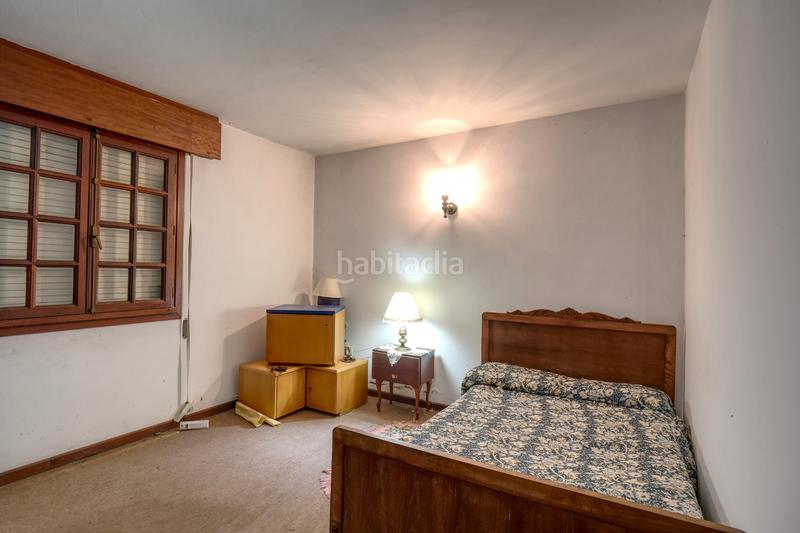 Foto fff089a8-2783-417d-8f10-8c23f346c499. Chalet con camino riscaldamento parcheggio in Brión