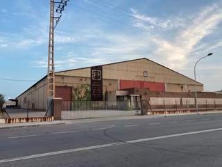 Nau industrial a Carrer de la indústria 8a
