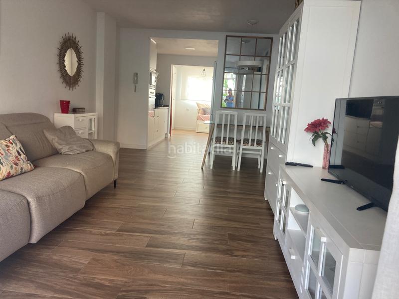 Foto da6bf280-54e4-4523-8765-ad4219a405a7. Casa adossada a Playa-Ben Afeli Almazora / Almassora