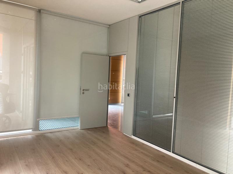 Foto 4d754de5-9636-4c71-a54a-c3711c0f72e7. Locale commerciale in plaça de la generalitat valenciana 16 in Burriana