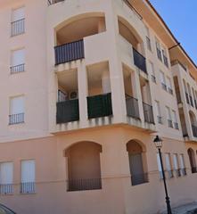 Pis  Calle alto 41. Piso con plaza de garaje en toras en la c/ proyecto 5.