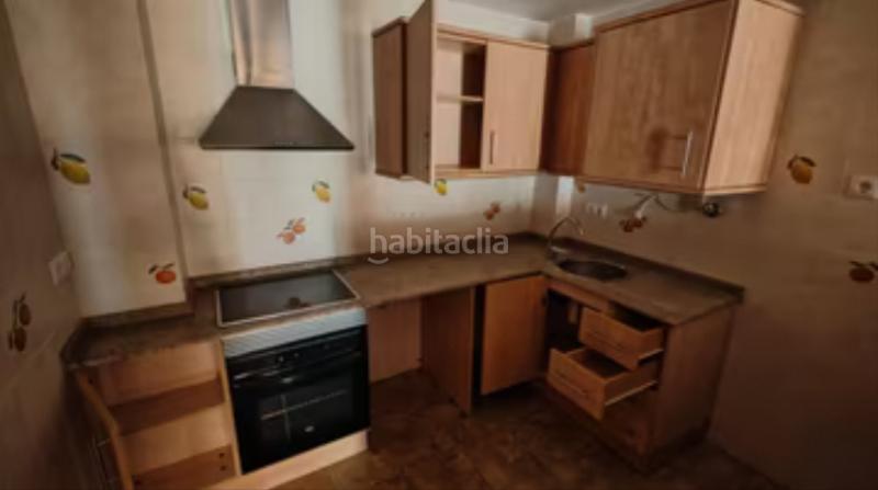 Foto 93eb124f-553f-4530-9ad4-7943f9ee05d8. Piso en calle alto 41 piso con plaza de garaje en toras en la c/ proyecto 5. en Torás