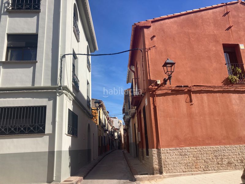 Foto cf3ea280-f619-4c21-8283-aab4d3cce339. Casa a carrer sant francesc 25 a Casco Antiguo-Darremur Almazora / Almassora