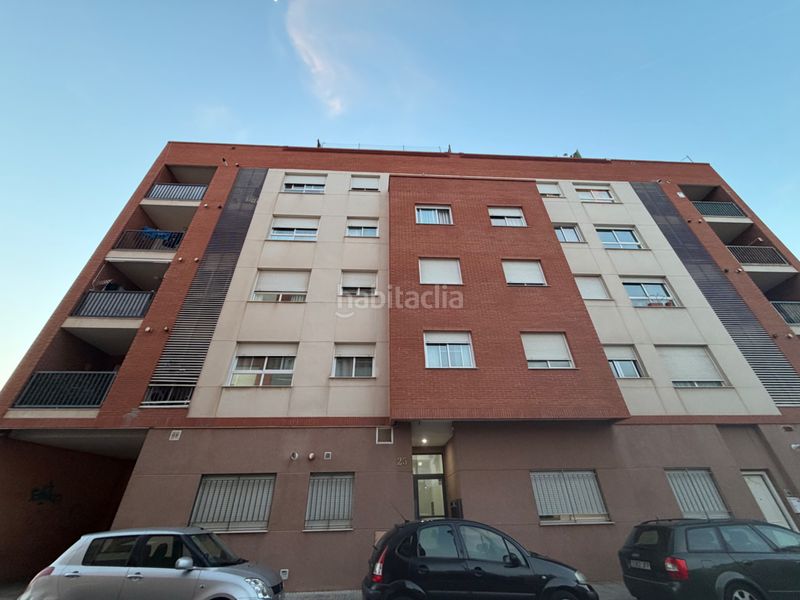 Foto b01c9777-2e66-4309-95fb-50f121f1fb78. Pis a carrer d'hernán cortés 25 a Centro Almazora / Almassora