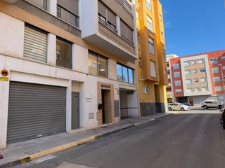 Local Comercial a Carrer de la mare de déu dels socors 197. Local con altillo en c/ virgen del socorro, 197