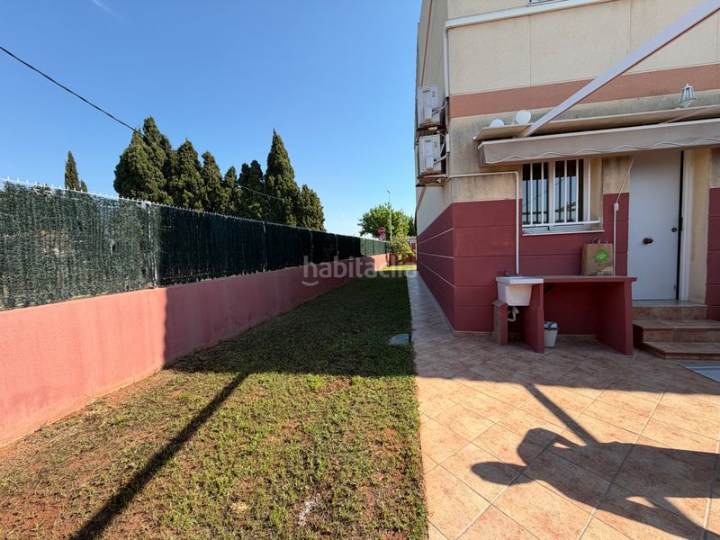 Foto 2738d7ce-1537-498e-8fcb-6fc616c5d82b. Casa adossada a camí catalans 81 a Playa-Ben Afeli Almazora / Almassora