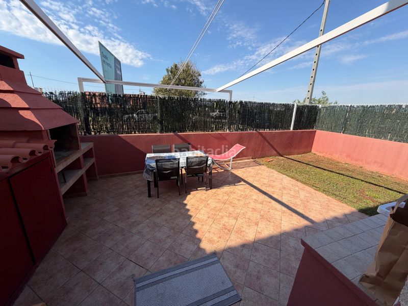Foto afd14fd6-f3e1-4963-b2fe-60c02aab9e99. Casa adossada a camí catalans 81 a Playa-Ben Afeli Almazora / Almassora