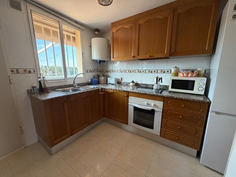 Foto f63b365b-706e-4eff-9e61-e0d6b837f94e. Casa adossada a camí catalans 81 a Playa-Ben Afeli Almazora / Almassora