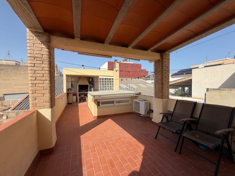 Foto f386ec90-20b6-4a57-b260-ac689d77bb34. Casa in Centro Almazora / Almassora