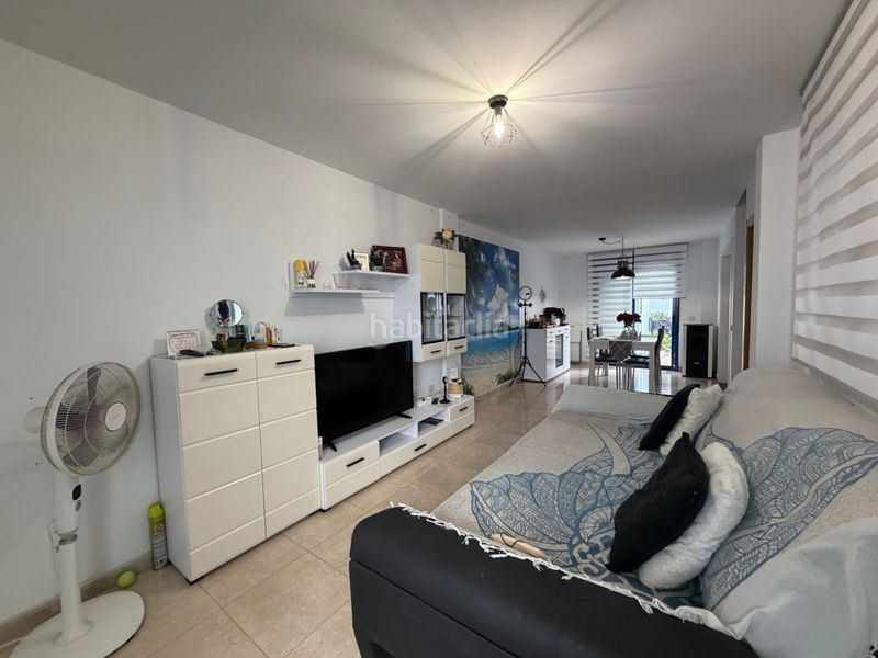 Foto 14ca9132-a628-4eee-a302-f132583cf2aa. Casa adossada a camí de l'om blanc 134 a Playa-Ben Afeli Almazora / Almassora