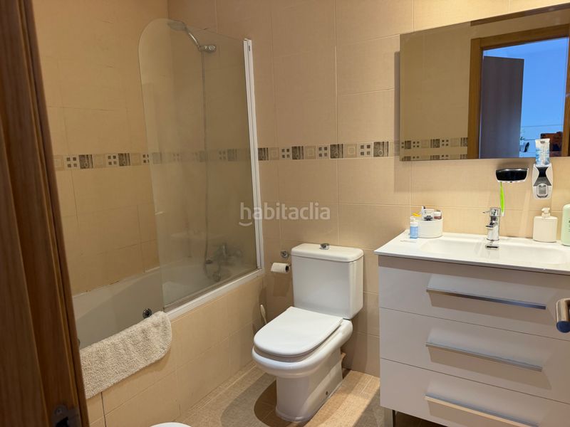 Foto d4da9889-16c7-4176-8f97-ea6e3fe4a495. Casa adossada a camí de l'om blanc 134 a Playa-Ben Afeli Almazora / Almassora