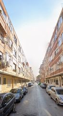 Miete Etagenwohnung  Carrer de joan d'àustria. Piso en alquiler en calle juan de austria