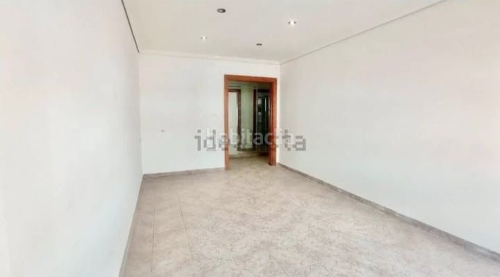 Foto c39f59d4-799a-4444-bf98-e78eefa90bd1. Rent flat in Centro Almazora / Almassora