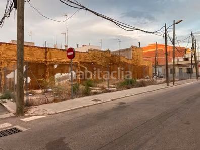 Foto 32957336-c96d-4221-a37f-9b295c53364e. Terreny residencial a calle morella 31 a Santa Quiteria - Les Boqueres Almazora / Almassora