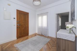 Piso en De Serrano