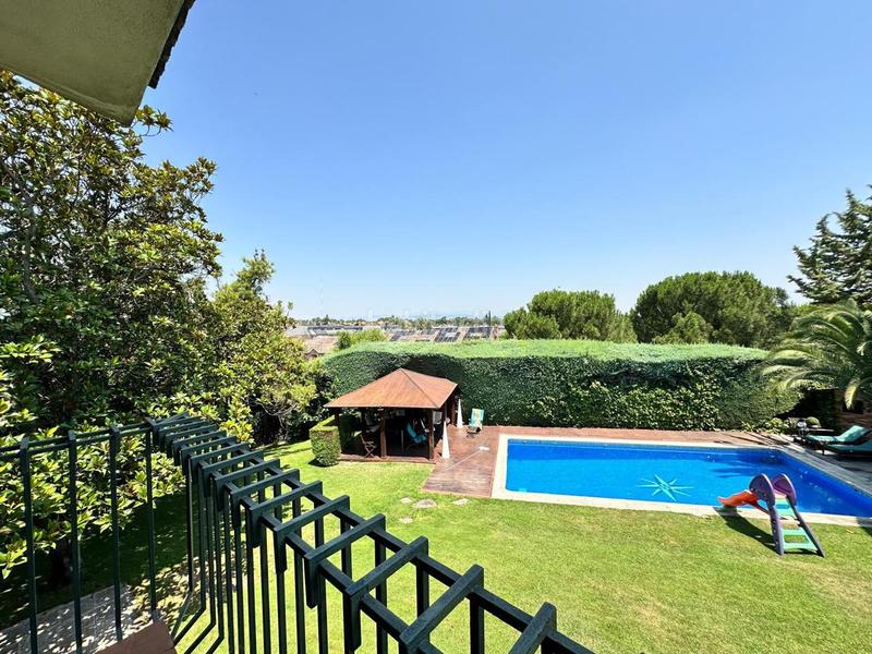 Foto 2a0170dc-f597-476a-883d-902e3d2d8e4a. Casa en Monte el Pilar Majadahonda