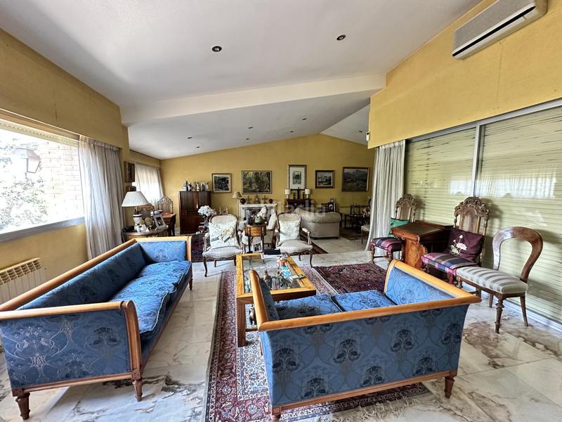 Foto a296c3e2-f81e-459f-9e49-f585a33a75a7. Casa en Monte el Pilar Majadahonda
