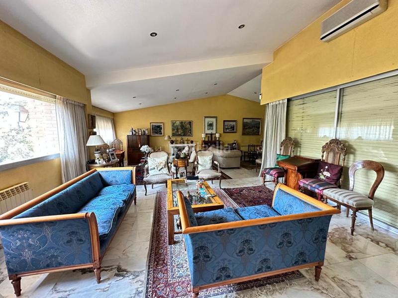 Foto a600a4fc-8a94-4b7e-97f2-077bc9457140. Casa en Monte el Pilar Majadahonda
