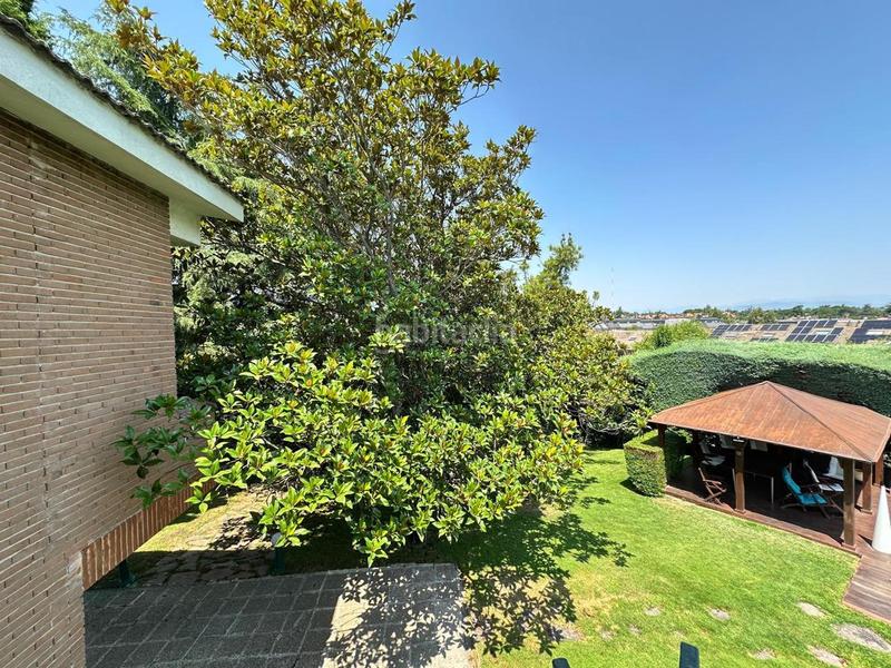Foto 39a27c8c-765f-43b1-929b-cd7c422de38e. House with heating pool in Monte el Pilar Majadahonda