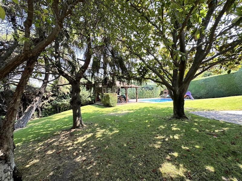 Foto eabebc1a-60f5-4b02-afd1-7c201a9a8911. House with heating pool in Monte el Pilar Majadahonda