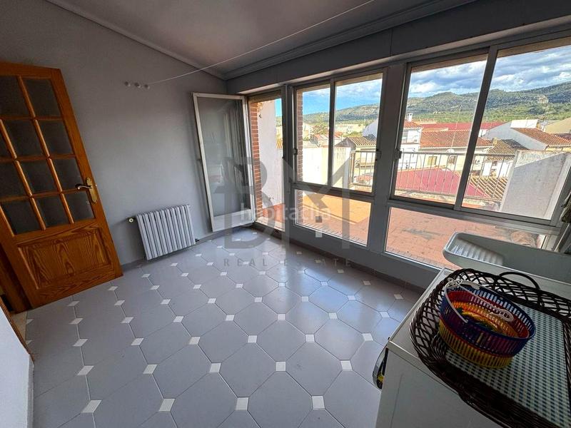 Foto 146418b2-68c8-47b1-bde8-9ff21959dc92. Masia amb aparcament a Albocàsser