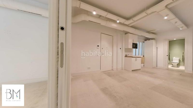 Foto e7df0ce9-347e-436e-8cec-b70ac938bdec. Rent office space with heating in Castellana Madrid