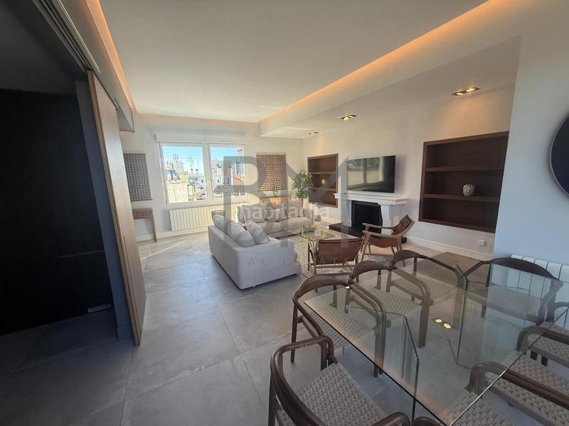 Foto f947bae6-58c7-4459-bfe7-a75c575de0b2. Miete dachwohnung in Castellana Madrid