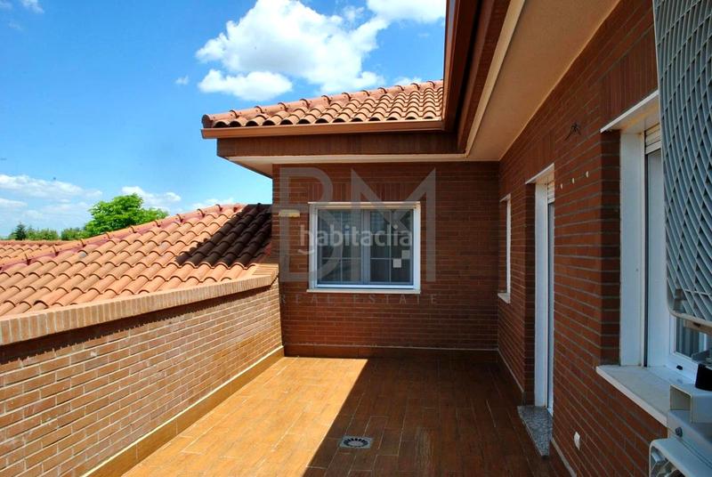 Foto ee777927-4a58-4609-ac33-7115f677e407. Casa amb aparcament piscina a Pioz