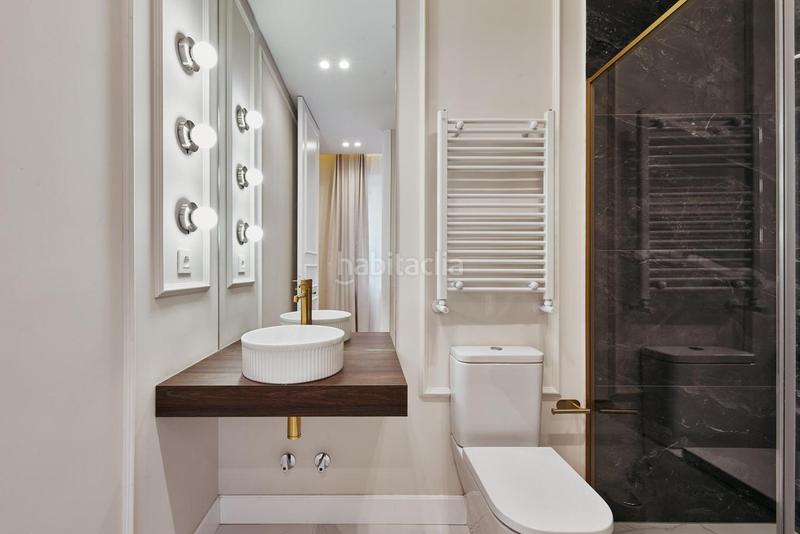 Foto 432a14ed-be43-416a-b070-0dd574b78f86. Etagenwohnung in Lista Madrid