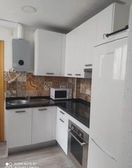 Location Appartement à Calle zamora 15. Piso compartido zaidin